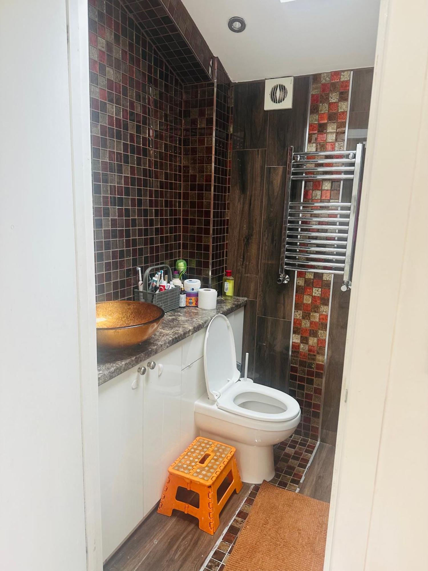 Beautiful Home In London With Easy Access To Central London Sutton  Bagian luar foto